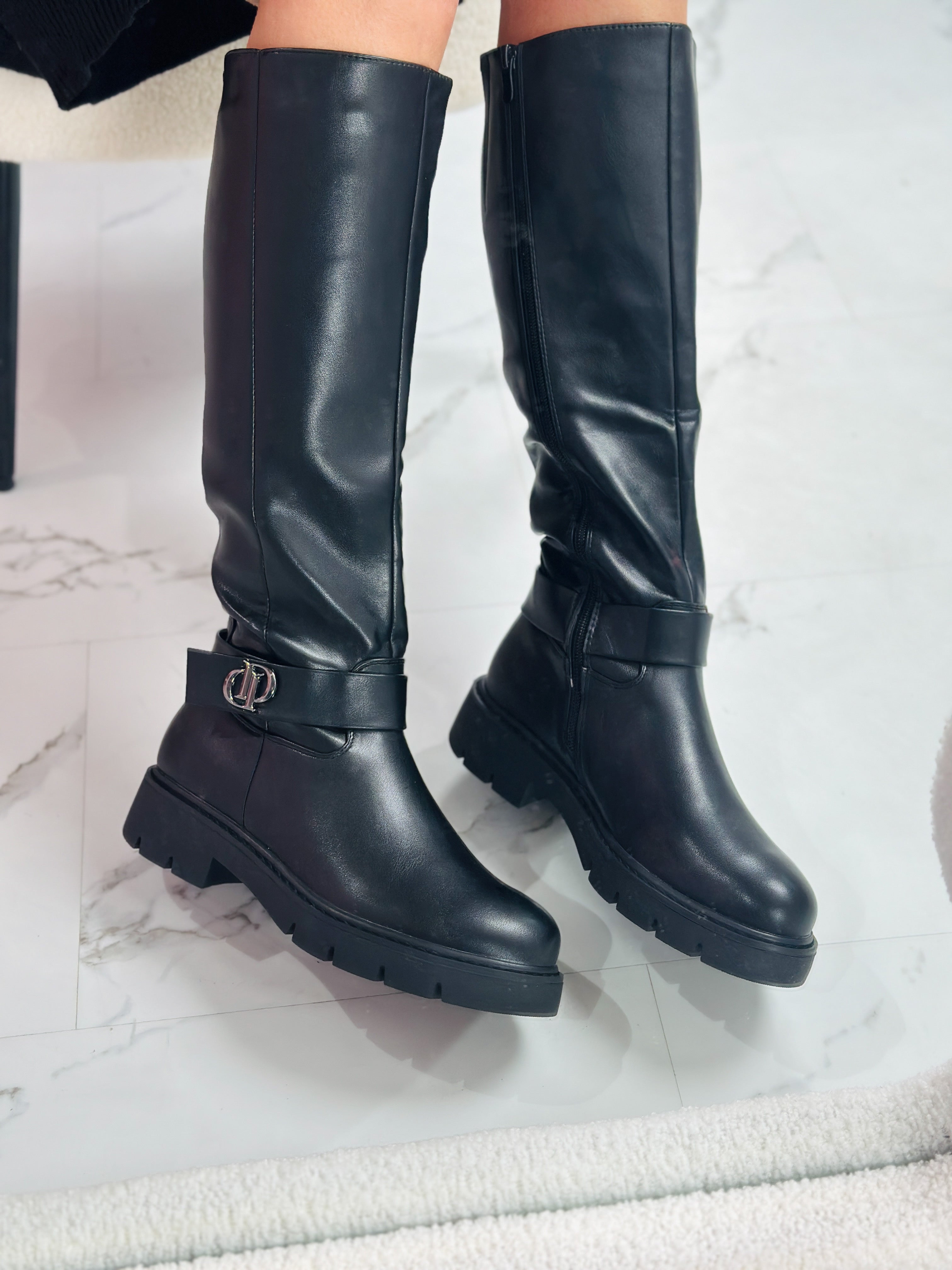 Sietske Black High Boots