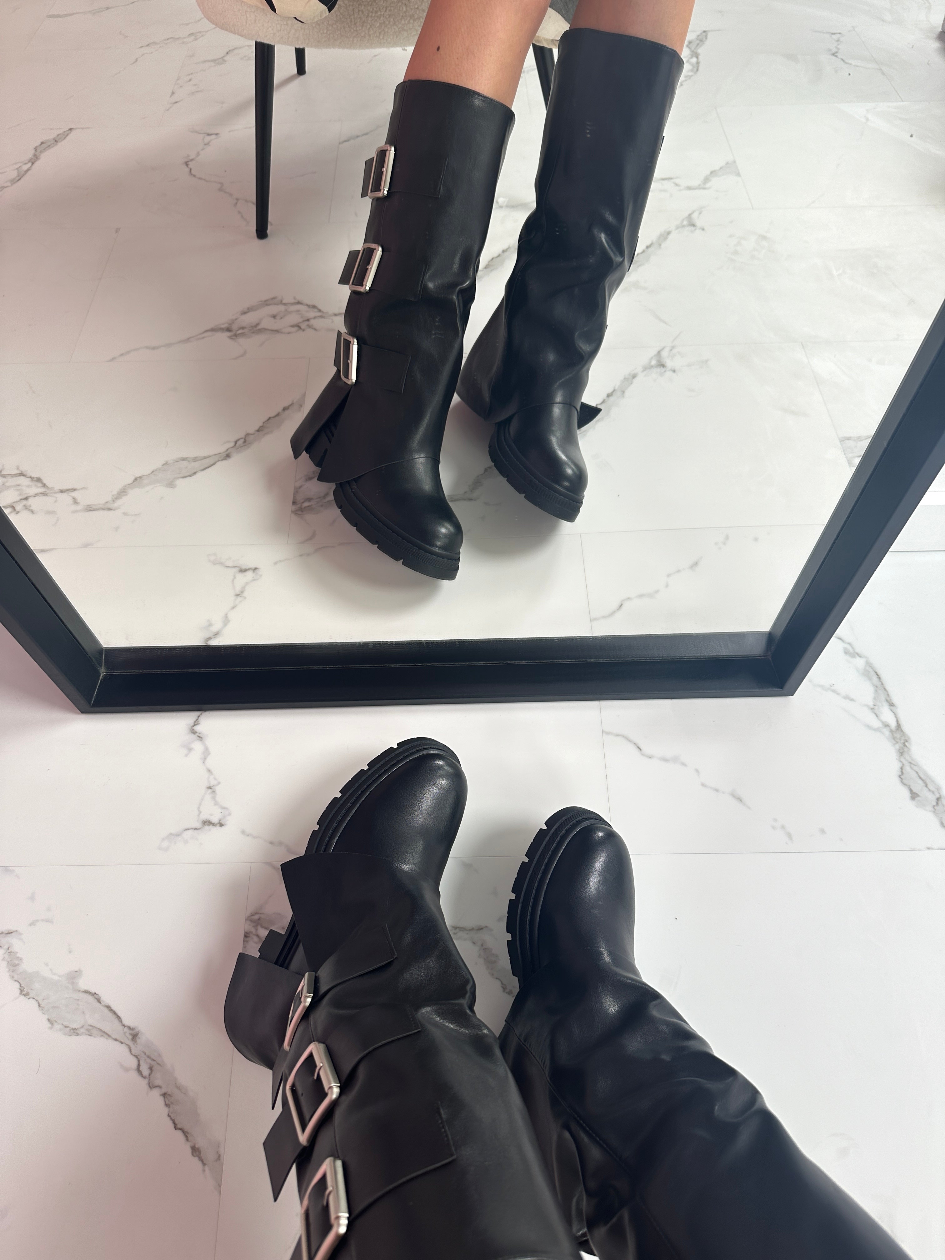 Cassy Black Boots