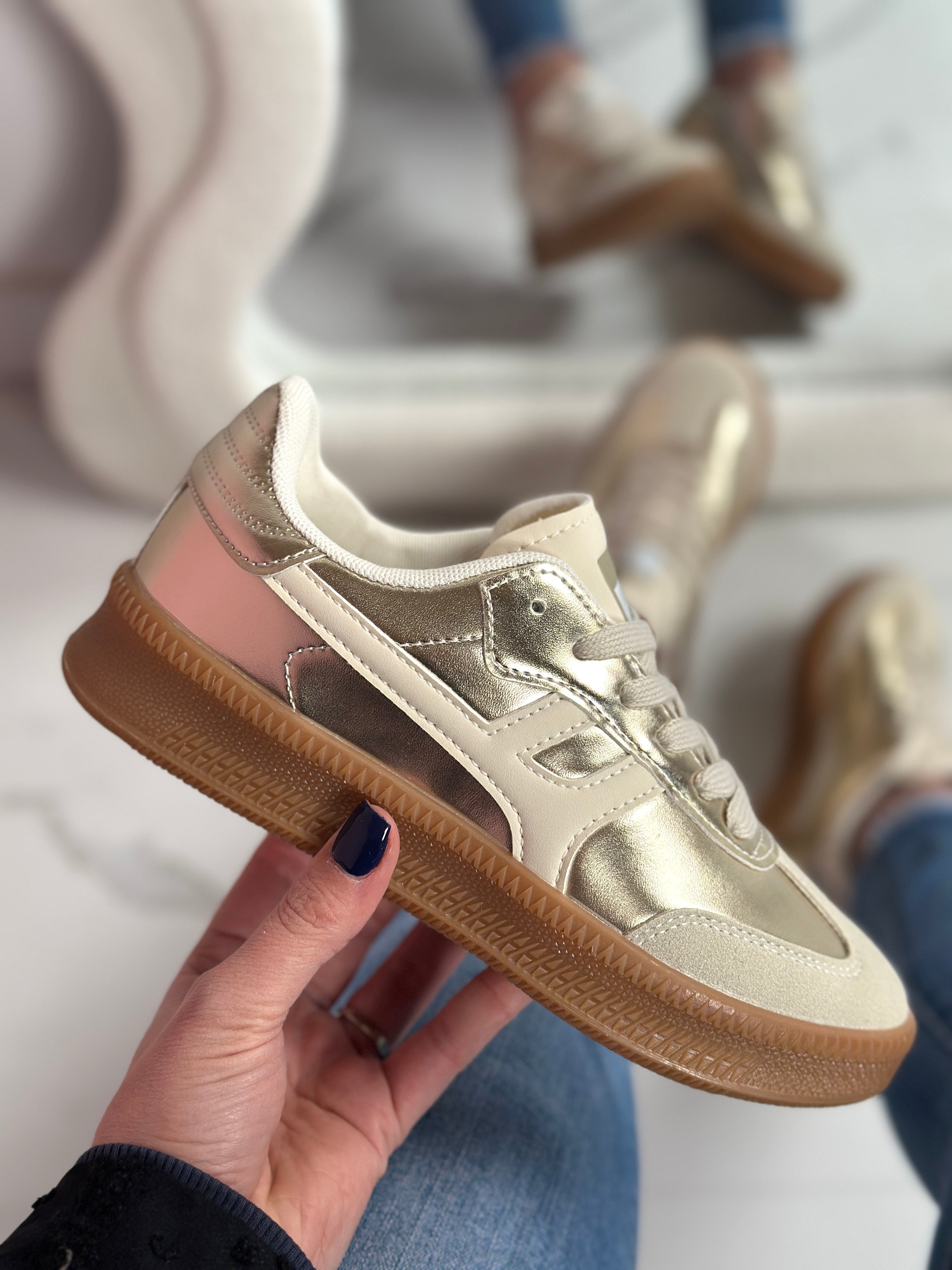 Sporting Gold Sneaker