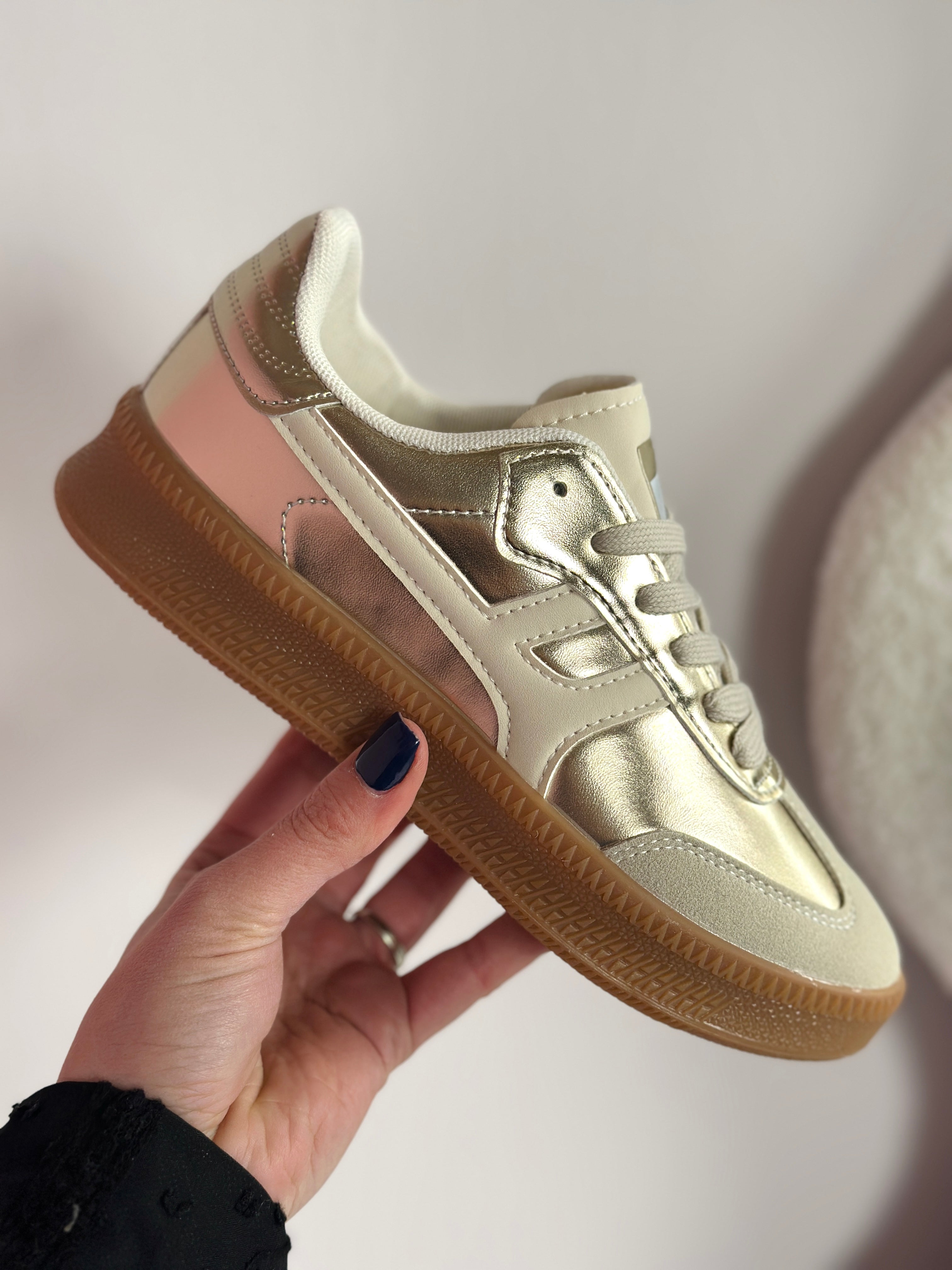 Sporting Gold Sneaker