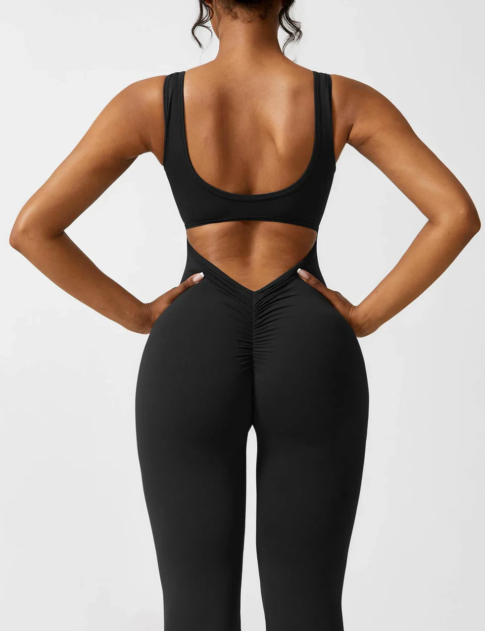 Sierra - Chic V-Back Jumpsuit