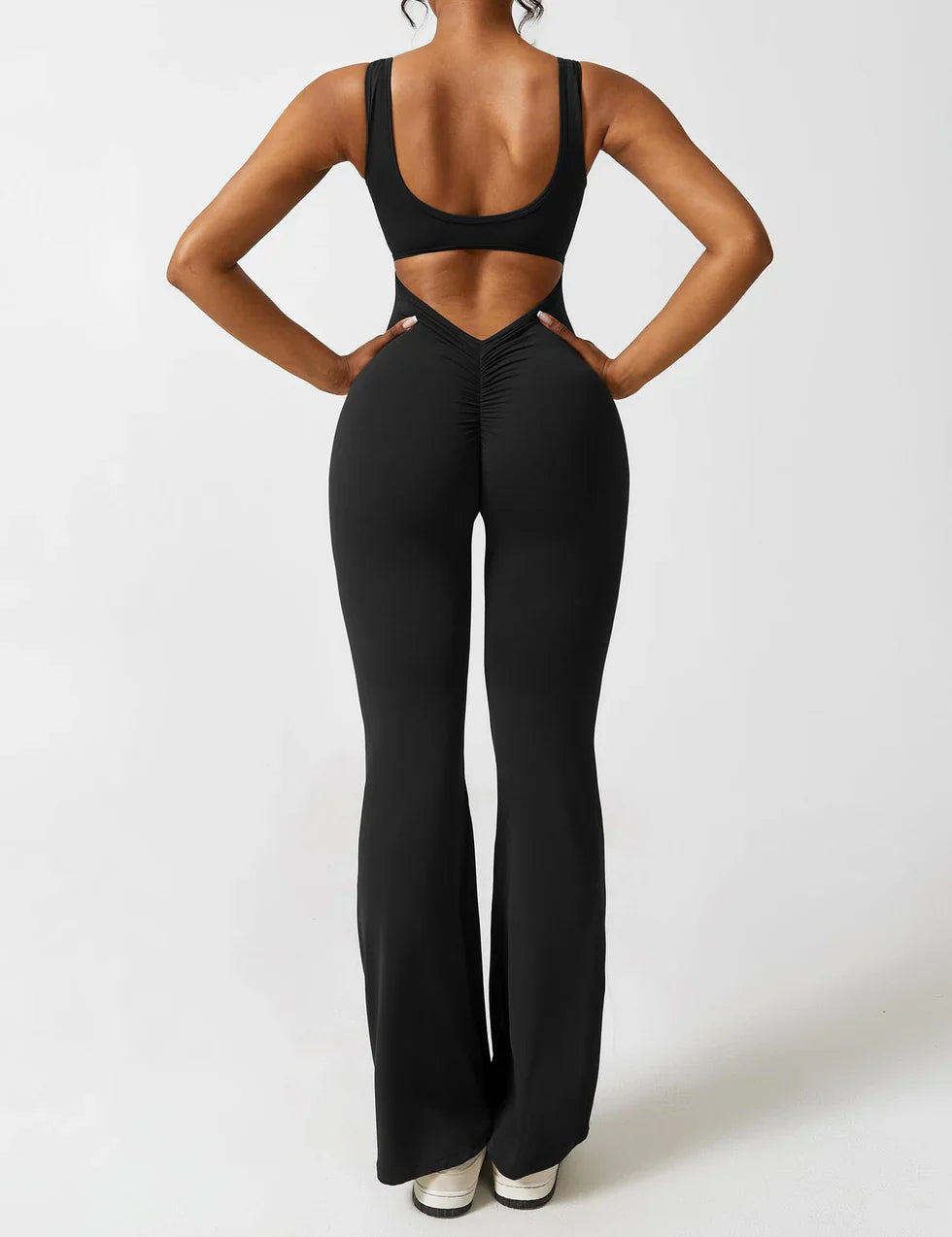 Sierra - Chic V-Back Jumpsuit