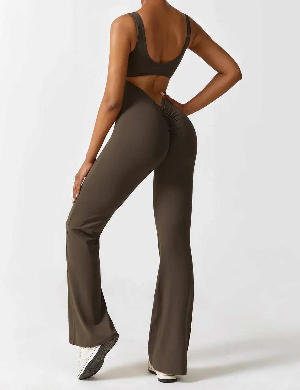 Sierra - Chic V-Back Jumpsuit