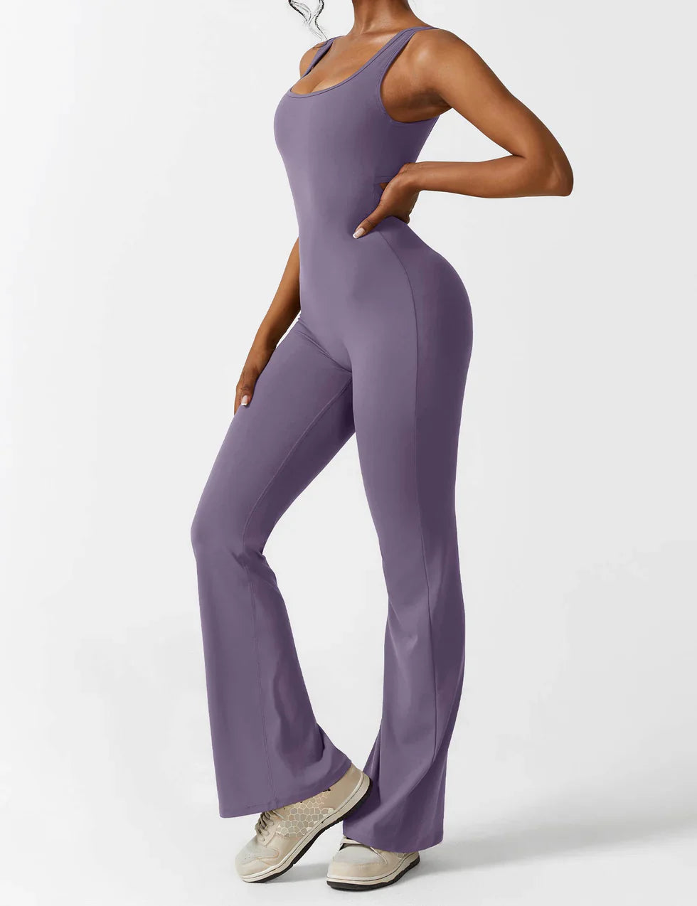 Sierra - Chic V-Back Jumpsuit