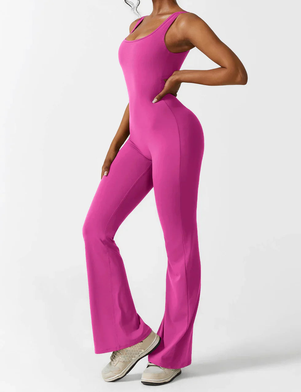 Sierra - Chic V-Back Jumpsuit