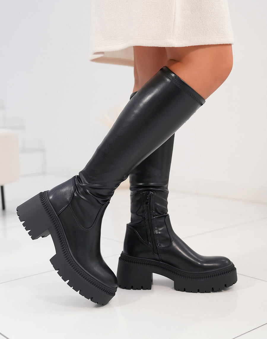 Iwana Black High Boots